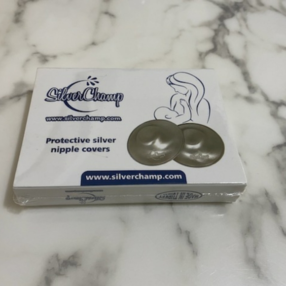 NIB with wrapper Willow pump bundle - Picture 3 of 6